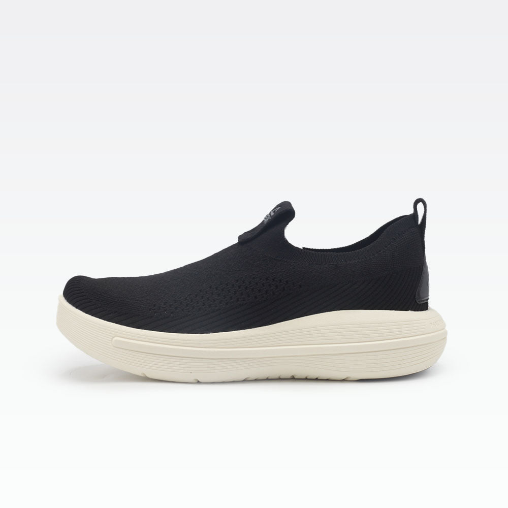 Peak Slip On Shoes Black/Off White - 3