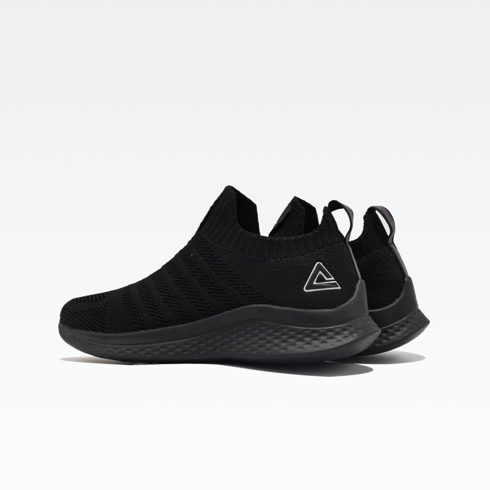 Peak X Light Ii Slip On All Black - 4