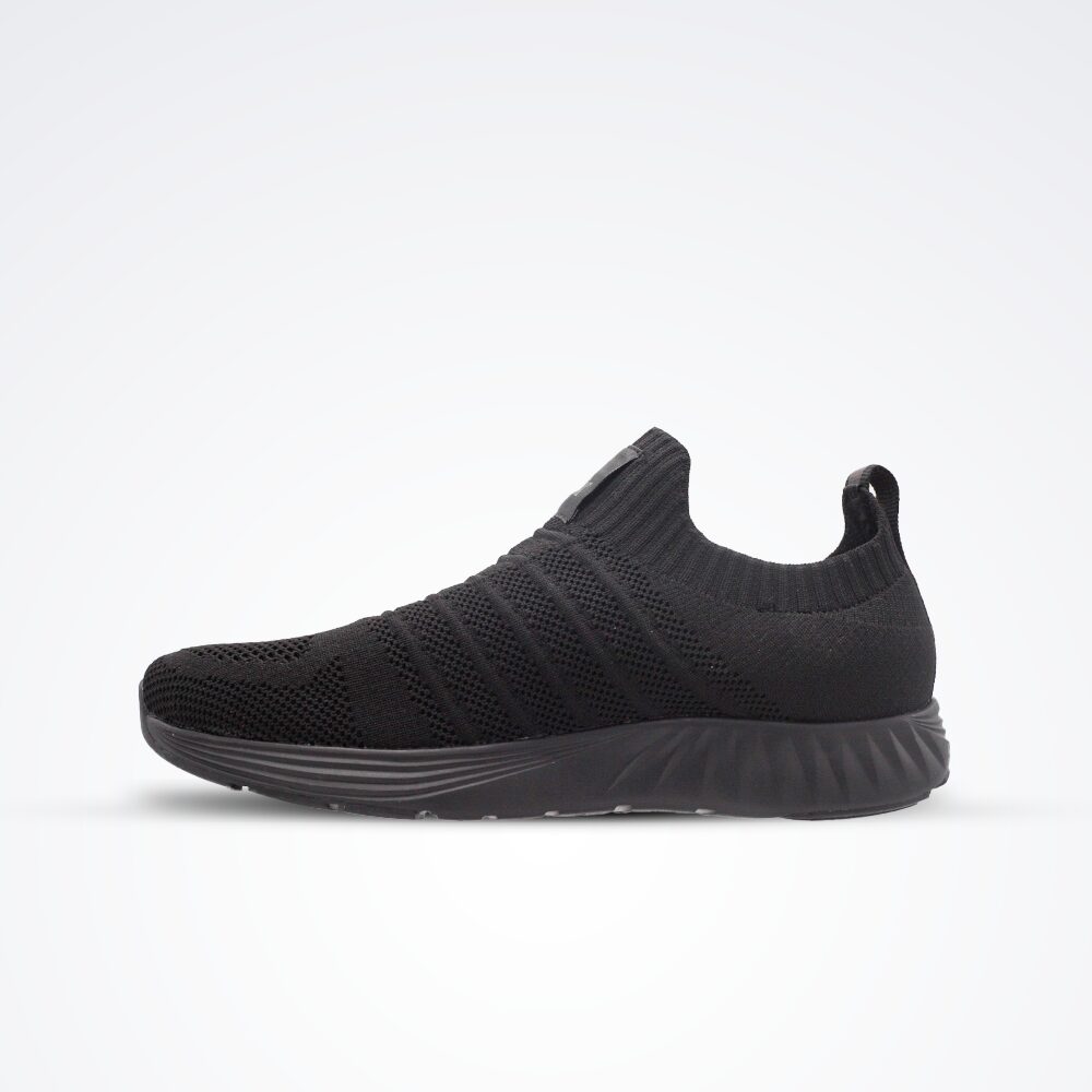 Peak X-Light Slip On All Black - 2