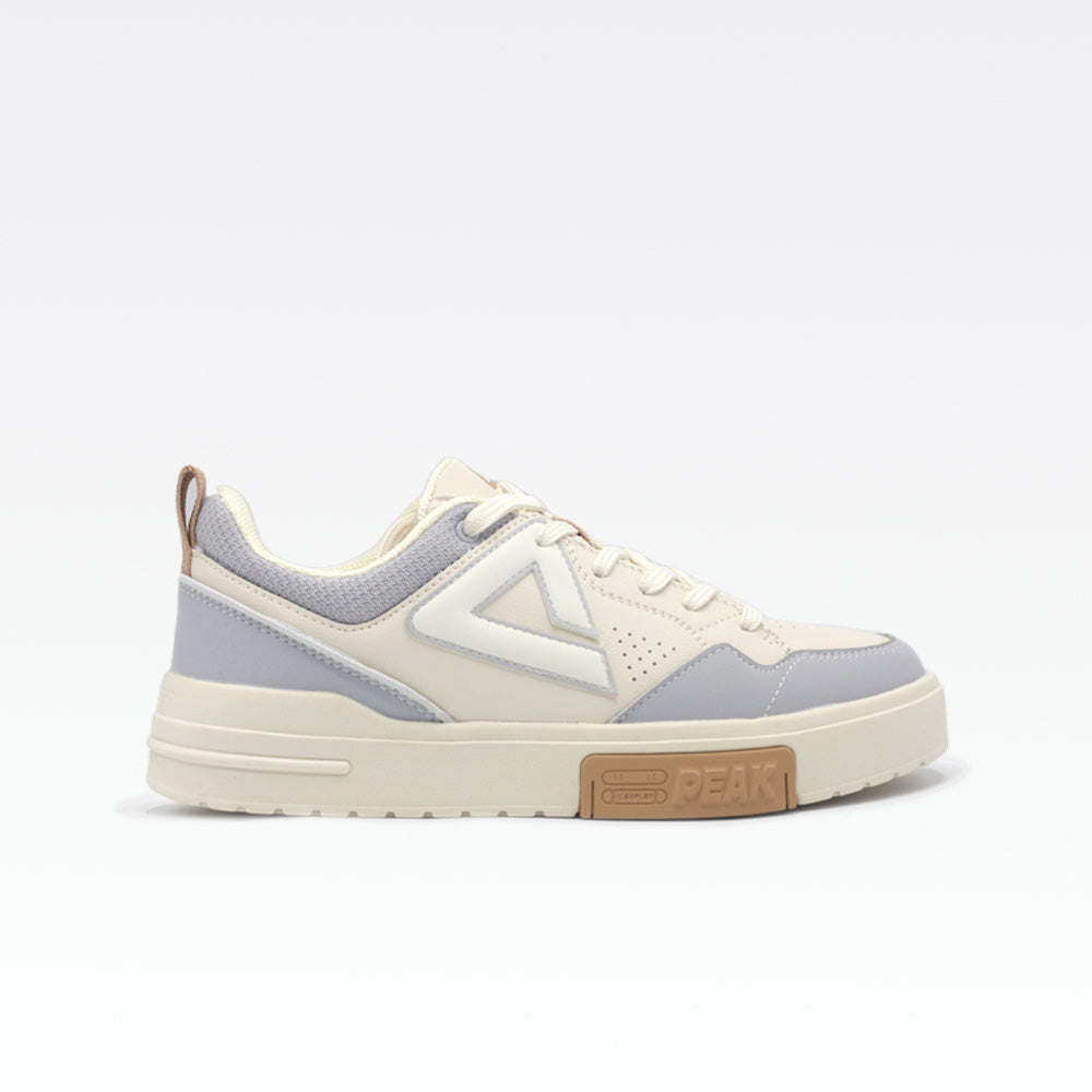 Peak Casual Shoes Beige white